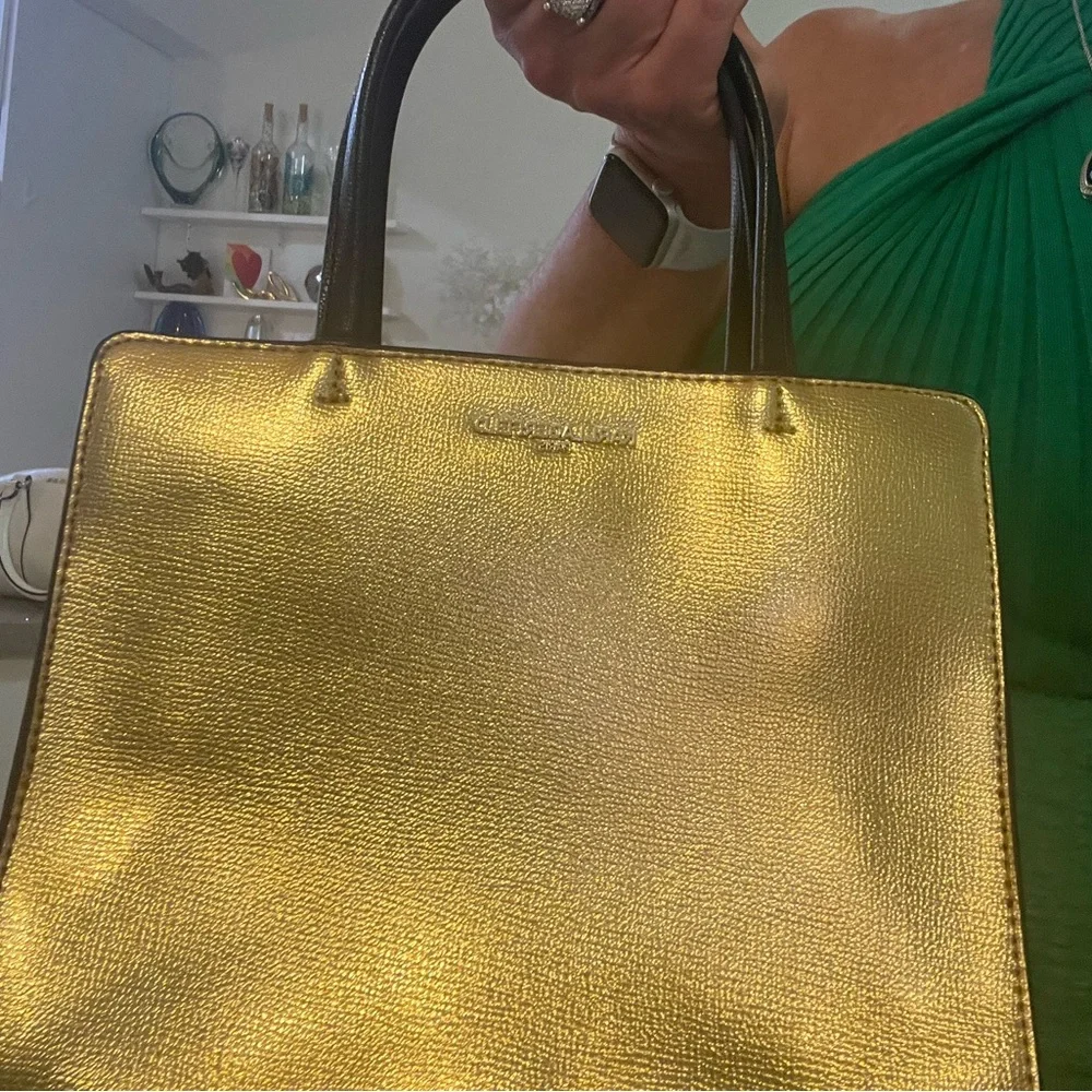 Karl Lagerfeld gold metallic handbag with black handlles & shoulder strap - Picture 7 of 11